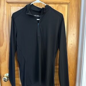Arc'teryx Men's Black Lightweight quarter zip sz L